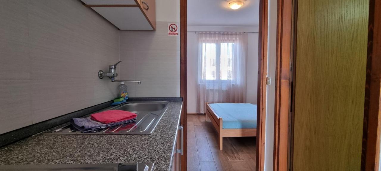 Apartments Mark - 10 M From Sea Medulin Zewnętrze zdjęcie